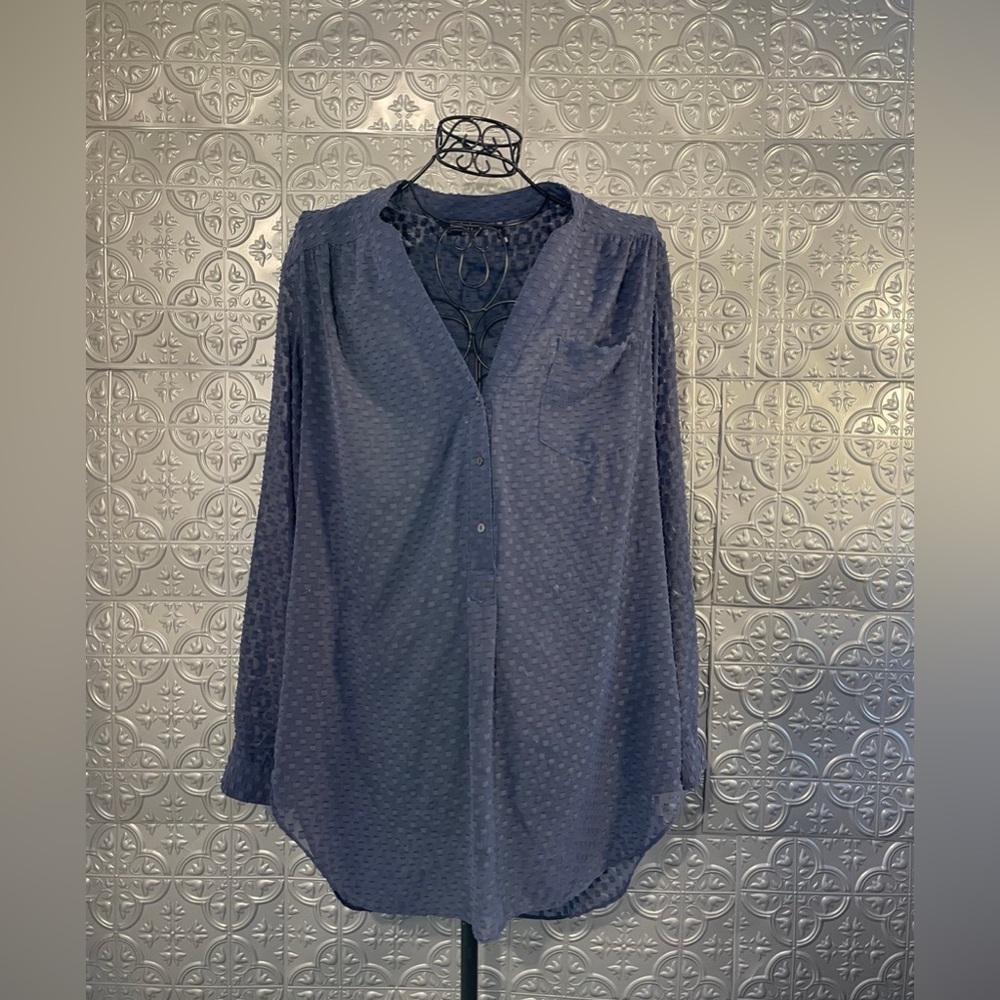 ZOA new York Navy Blue chiffon beach dot button down blouse cover up resortwear